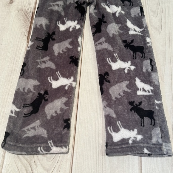 8/$25 Wonder Nation Soft Fleece Reindeer Pajama Pants Size Small 6-7 - Picture 6 of 6